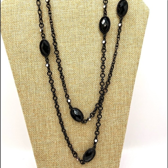 Vintage Flapper style necklace. Black chain  with black and white beads - Picture 1 of 9
